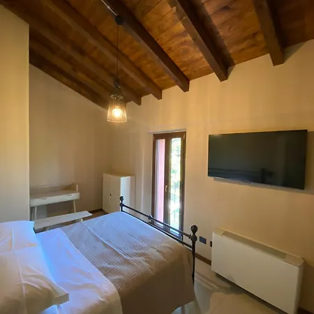 Pizzavacca Çiftlik konaklama Villanova sull'Arda