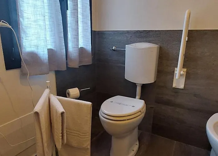 Pizzavacca مزرعة للإقامة Villanova sull'Arda